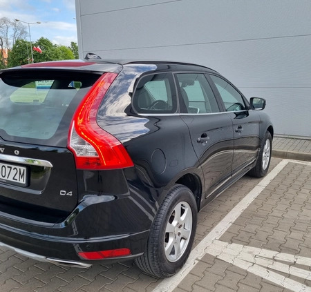 Volvo XC 60 cena 81700 przebieg: 199500, rok produkcji 2016 z Wrocław małe 742